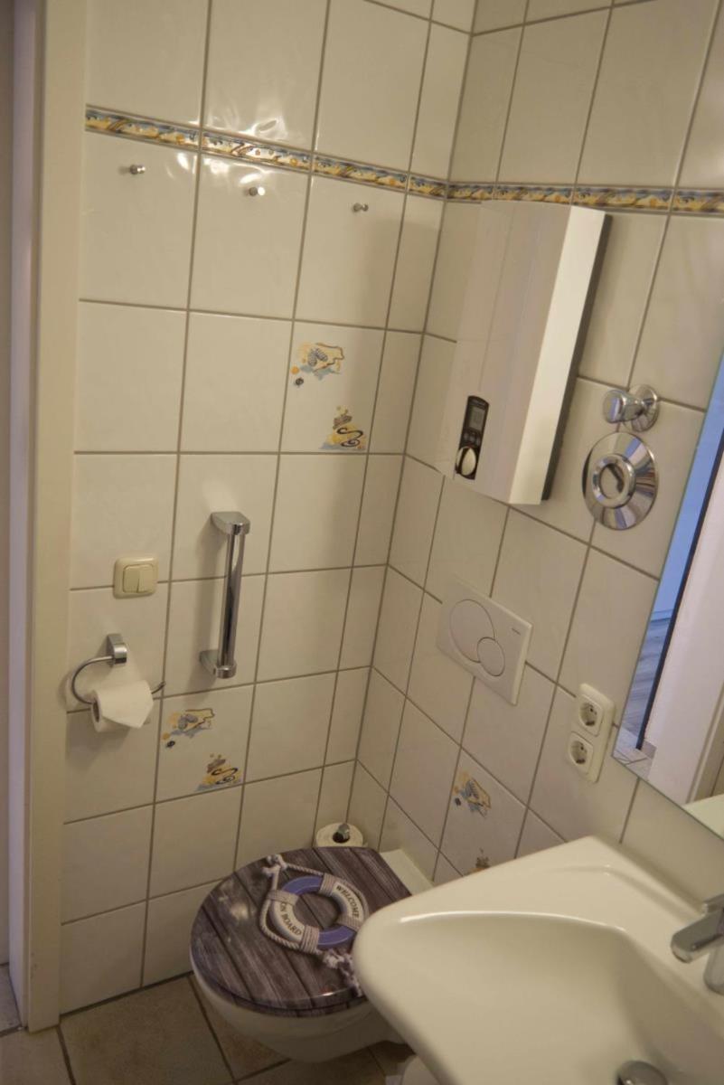 Inselblume 80 - Gemuetliche Ferienwohnung, Blick Auf Die Fehmarnsundbruecke Burgtiefe auf Fehmarn Eksteriør billede